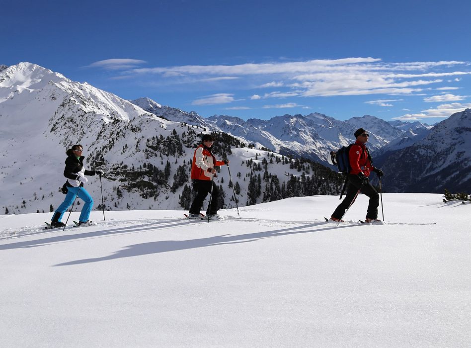 skischule-hochzeiger-schneeschuhwandern_0