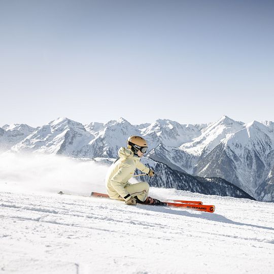 hochzeiger-winter-ski-action-04-crudiwyhlidal-2